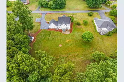 129 Walnut Avenue, Yadkinville, NC 27055 - Photo 37