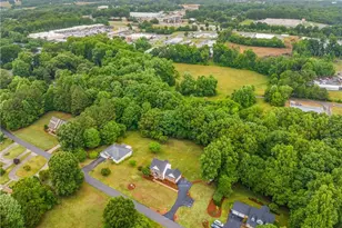 129 Walnut Ave, Yadkinville, NC 27055 - Photo 39