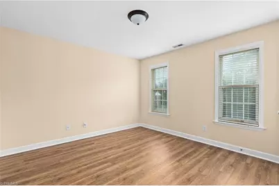 129 Walnut Avenue, Yadkinville, NC 27055 - Photo 27