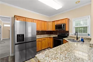 129 Walnut Ave, Yadkinville, NC 27055 - Photo 9