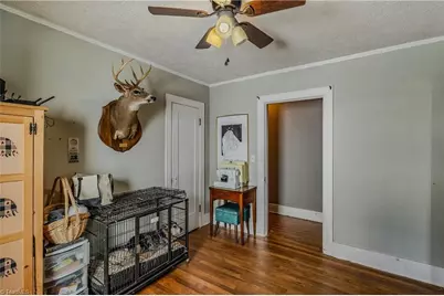 130 W Elm Street, Mount Airy, NC 27030 - Photo 23