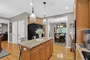 1380 Ridgewood Cir, Asheboro, NC 27203 - Photo 9