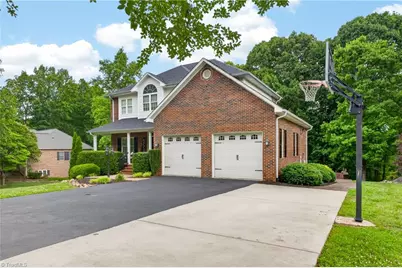 1380 Ridgewood Circle, Asheboro, NC 27203 - Photo 3