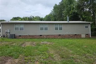 1991 Hedrick Mill Rd, Lexington, NC 27292 - Photo 3