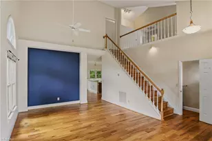 2032 Williamsburg Manor Ct, Winston-Salem, NC 27103 - Photo 5