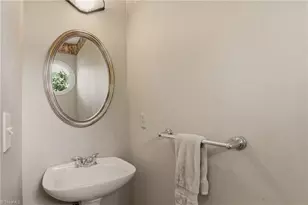 2032 Williamsburg Manor Ct, Winston-Salem, NC 27103 - Photo 7