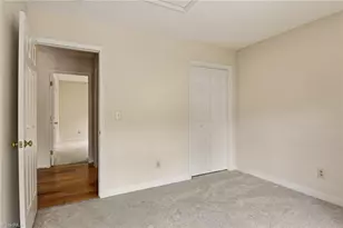2032 Williamsburg Manor Ct, Winston-Salem, NC 27103 - Photo 25