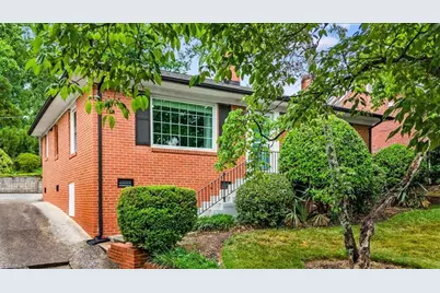 214 Mayflower Drive, Greensboro, NC 27403 - Photo 35