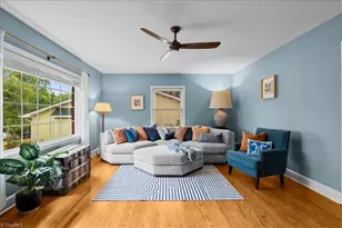 214 Mayflower Dr, Greensboro, NC 27403 - Photo 3