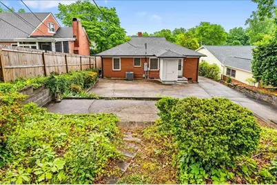 214 Mayflower Drive, Greensboro, NC 27403 - Photo 33