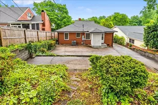 214 Mayflower Dr, Greensboro, NC 27403 - Photo 33