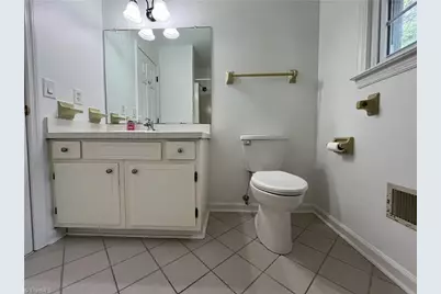 1618 Kesteven Road, Winston-Salem, NC 27127 - Photo 11