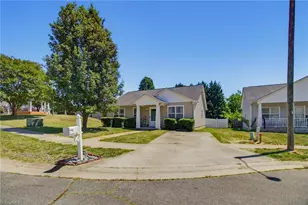 315 Maynard S Dr, Winston-Salem, NC 27107 - Photo 3