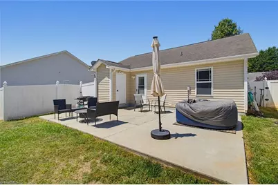 315 Maynard South Drive, Winston-Salem, NC 27107 - Photo 25