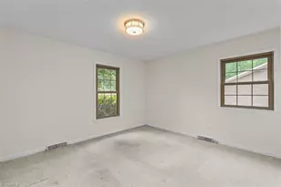 3911 Williams Dairy Rd, Greensboro, NC 27406 - Photo 25