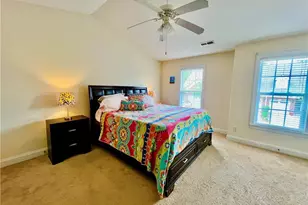 2926 Grove Park Dr, Burlington, NC 27215 - Photo 21