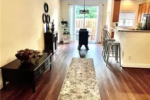 2926 Grove Park Dr, Burlington, NC 27215 - Photo 5