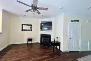2926 Grove Park Dr, Burlington, NC 27215 - Photo 9