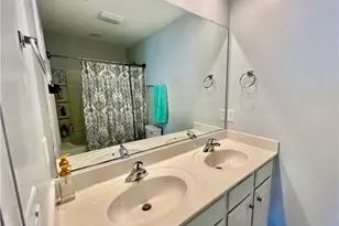 2926 Grove Park Dr, Burlington, NC 27215 - Photo 23