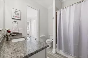 5723 Woodrose Ln, Greensboro, NC 27410 - Photo 21
