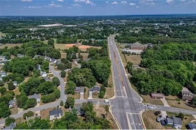 4201 Braddock Road, High Point, NC 27265 - Photo 7