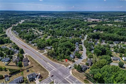4201 Braddock Road, High Point, NC 27265 - Photo 5