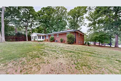 7950 E Holly Grove Road, Thomasville, NC 27360 - Photo 15
