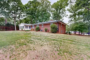 7950 E Holly Grove Rd, Thomasville, NC 27360 - Photo 15