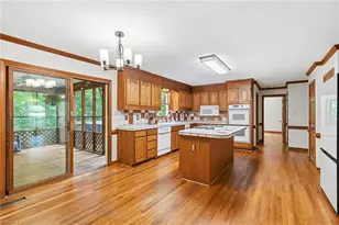 620 Timberview Dr, Kernersville, NC 27284 - Photo 11