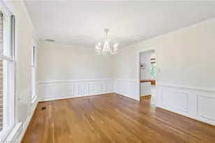 620 Timberview Dr, Kernersville, NC 27284 - Photo 9