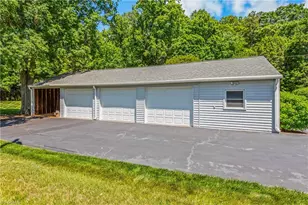 3897 Woodview Dr, Winston-Salem, NC 27106 - Photo 37