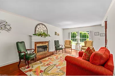 3897 Woodview Drive, Winston-Salem, NC 27106 - Photo 5