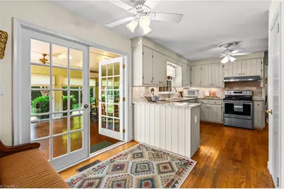 3897 Woodview Drive, Winston-Salem, NC 27106 - Photo 15