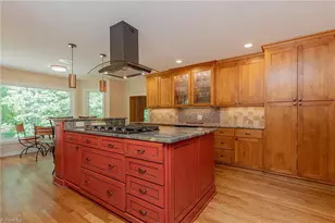 6832 Colonial Club Dr, Thomasville, NC 27360 - Photo 11