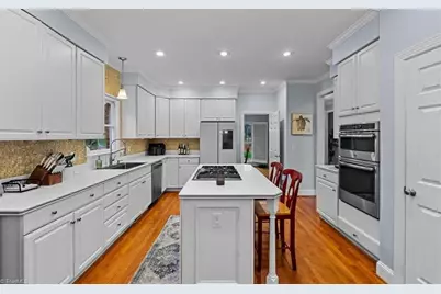 14 Checkerberry Square, Greensboro, NC 27455 - Photo 13