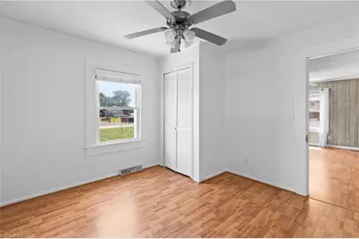 102 Grimes Park Drive, Thomasville, NC 27360 - Photo 11