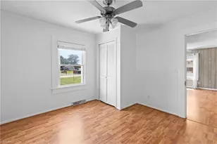 102 Grimes Park Dr, Thomasville, NC 27360 - Photo 11