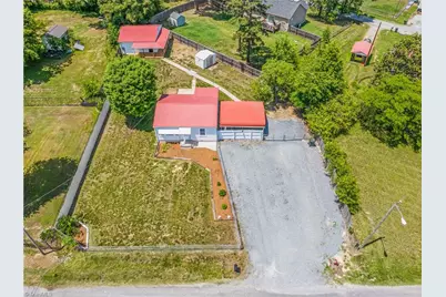 102 Grimes Park Drive, Thomasville, NC 27360 - Photo 25