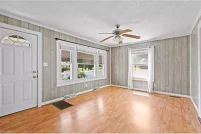 102 Grimes Park Drive, Thomasville, NC 27360 - Photo 5