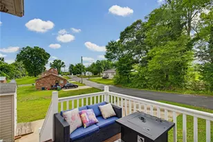 529 Meredith Ave, Lexington, NC 27292 - Photo 27