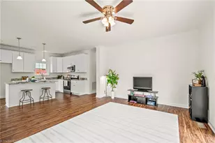4160 Moat Dr, Winston-Salem, NC 27101 - Photo 7