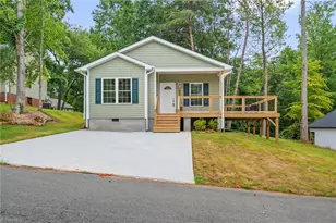 4160 Moat Dr, Winston-Salem, NC 27101 - Photo 1