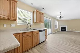2002 Lannigan Dr, Greensboro, NC 27406 - Photo 17