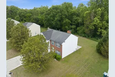 2002 Lannigan Drive, Greensboro, NC 27406 - Photo 43