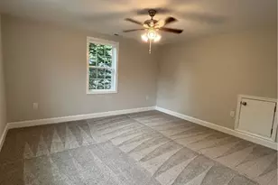 1700 Ball St, Greensboro, NC 27405 - Photo 9
