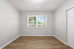 908 Ashe St, Greensboro, NC 27406 - Photo 19