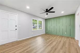 908 Ashe St, Greensboro, NC 27406 - Photo 7