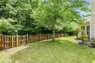3805 Cottesmore Dr, High Point, NC 27265 - Photo 47