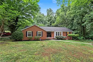 5021 Eastwin Dr, Winston-Salem, NC 27104 - Photo 3