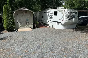 114 Oak St, New London, NC 28127 - Photo 31